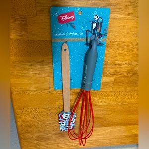 Disneys Nightmare Before Christmas Spatula & Whisk Holiday Set